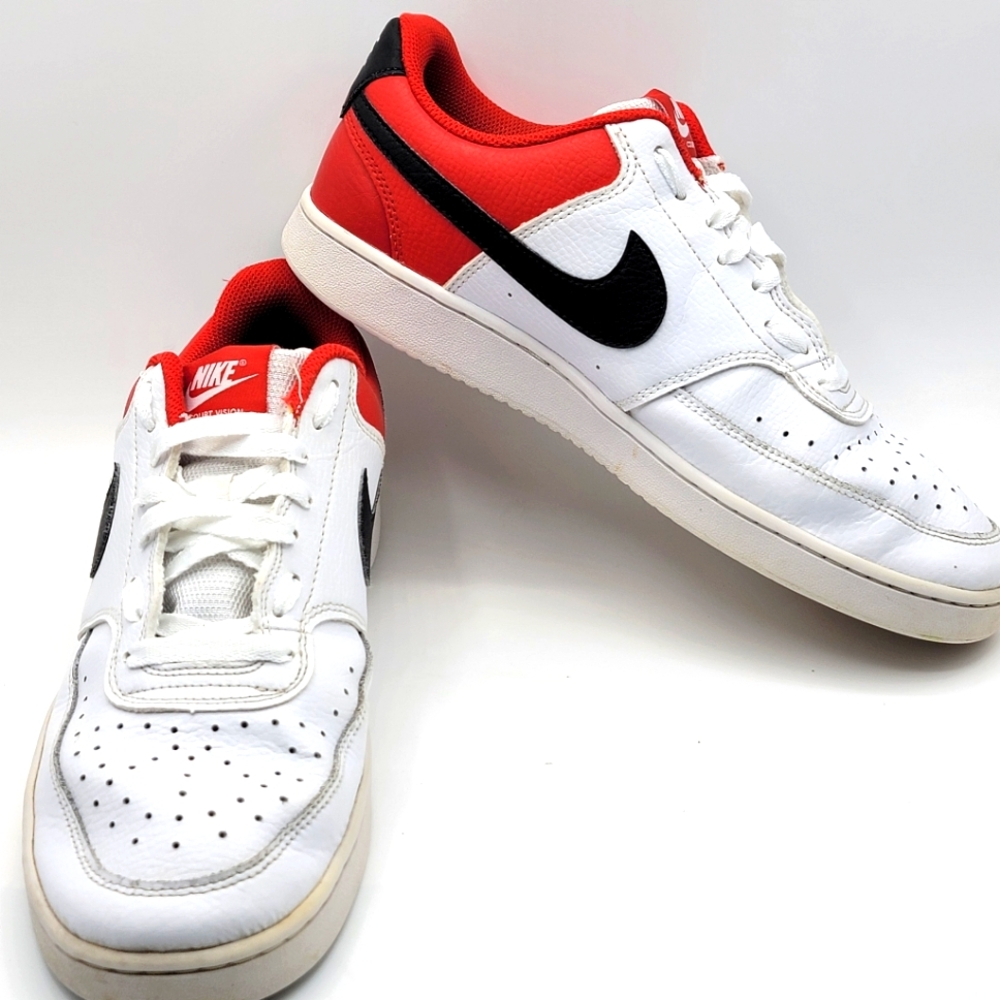 Men's NIKE Court Vision Low 'White University Red' SIZE 10.5.‎ #1449